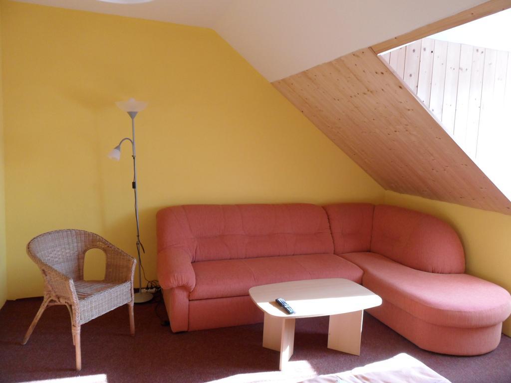Penzion Skalíček Kunžak Habitación foto