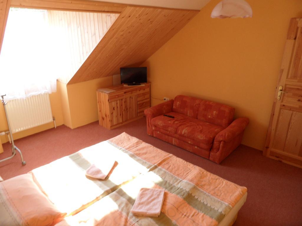 Penzion Skalíček Kunžak Habitación foto
